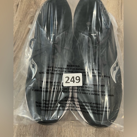 SAUCONY Women’s Size 10.5 Echelon 8 Support Frame FormFit Black Running Shoe - Picture 11 of 11